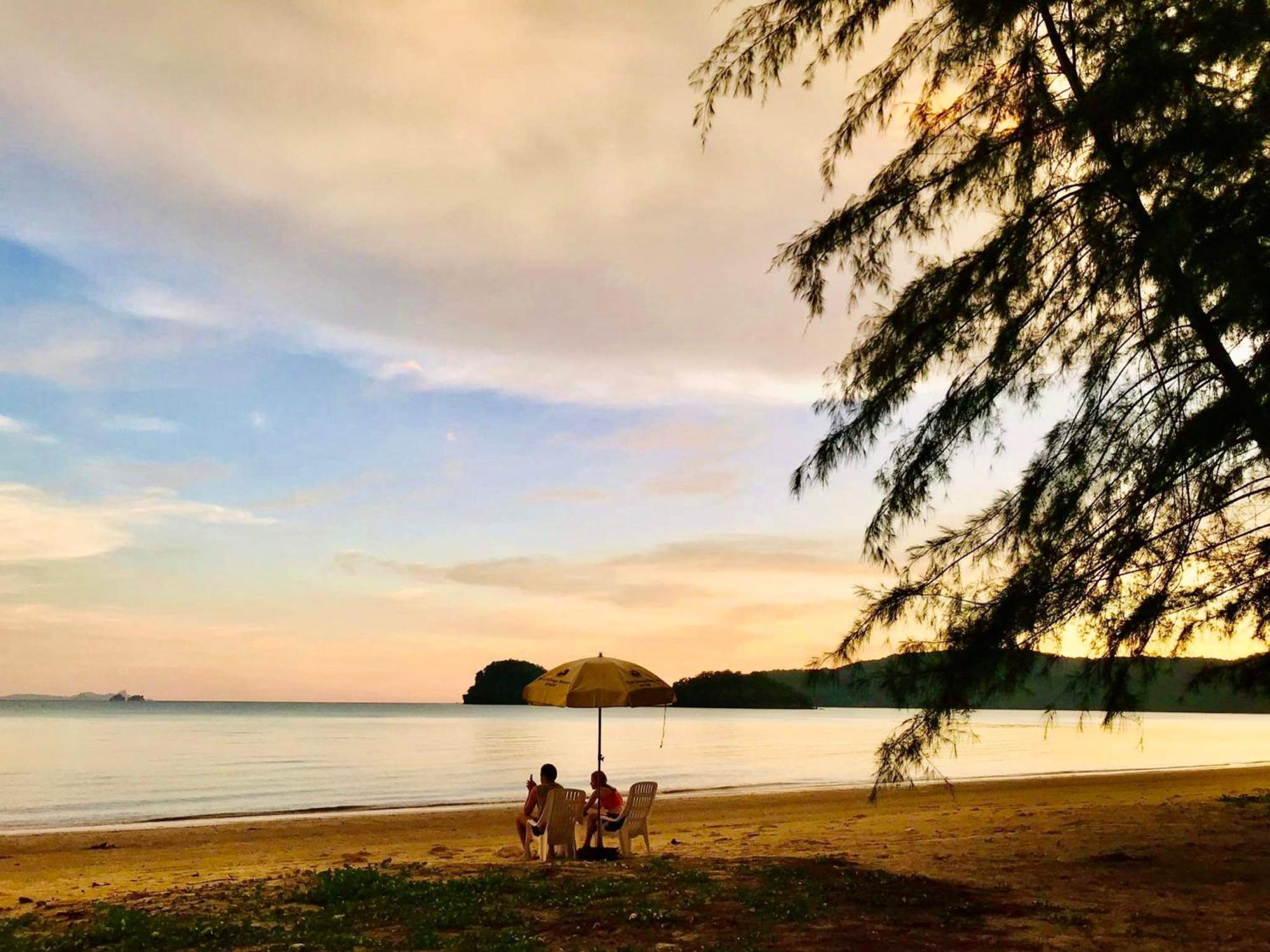 แซนด์ บีช บังกาโลว์ Hotel หาดคลองม่วง ภายนอก รูปภาพ
