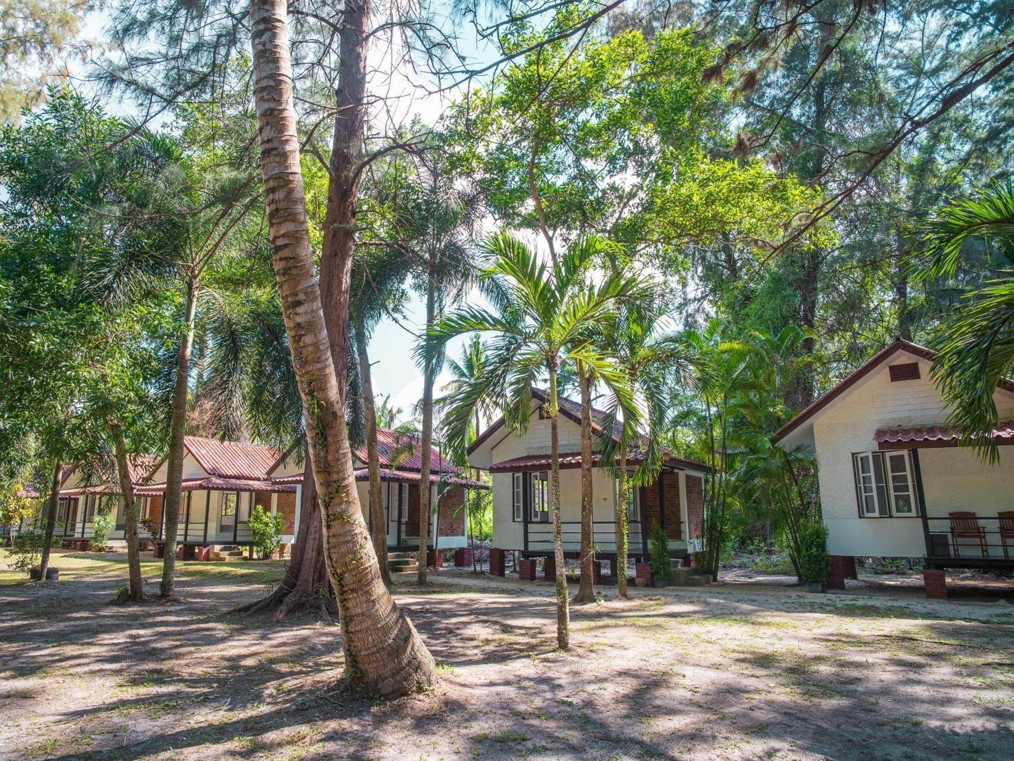 แซนด์ บีช บังกาโลว์ Hotel หาดคลองม่วง ภายนอก รูปภาพ