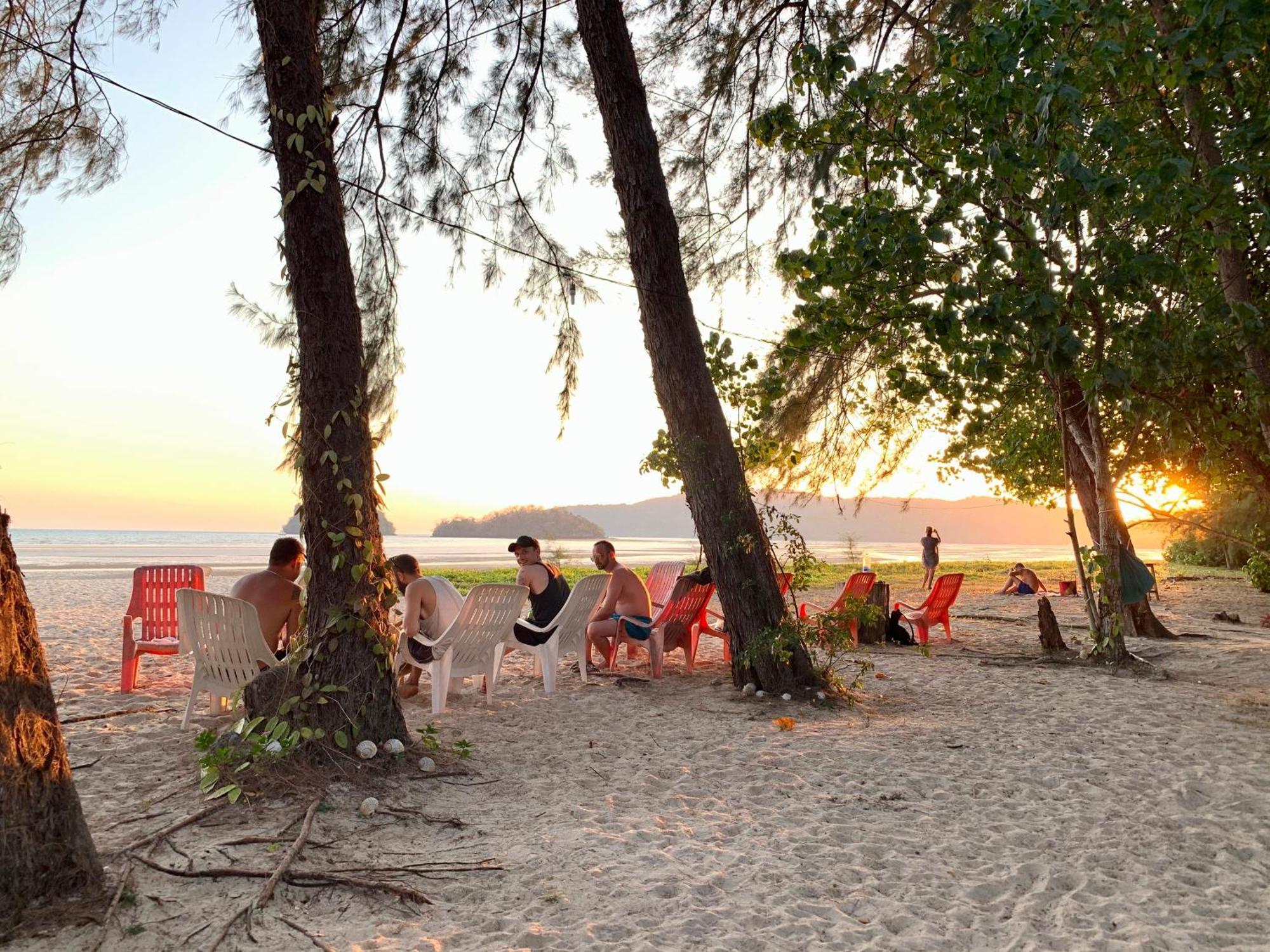 แซนด์ บีช บังกาโลว์ Hotel หาดคลองม่วง ภายนอก รูปภาพ